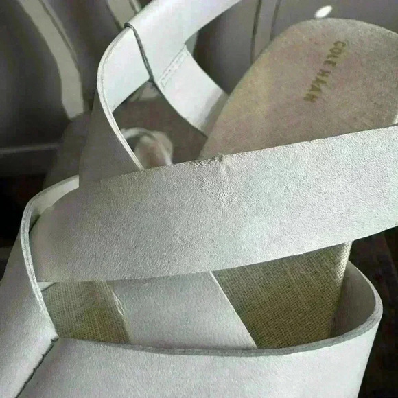 Cole Haan Crystal Wedge Sandal Size 8.5 - Picture 4 of 9